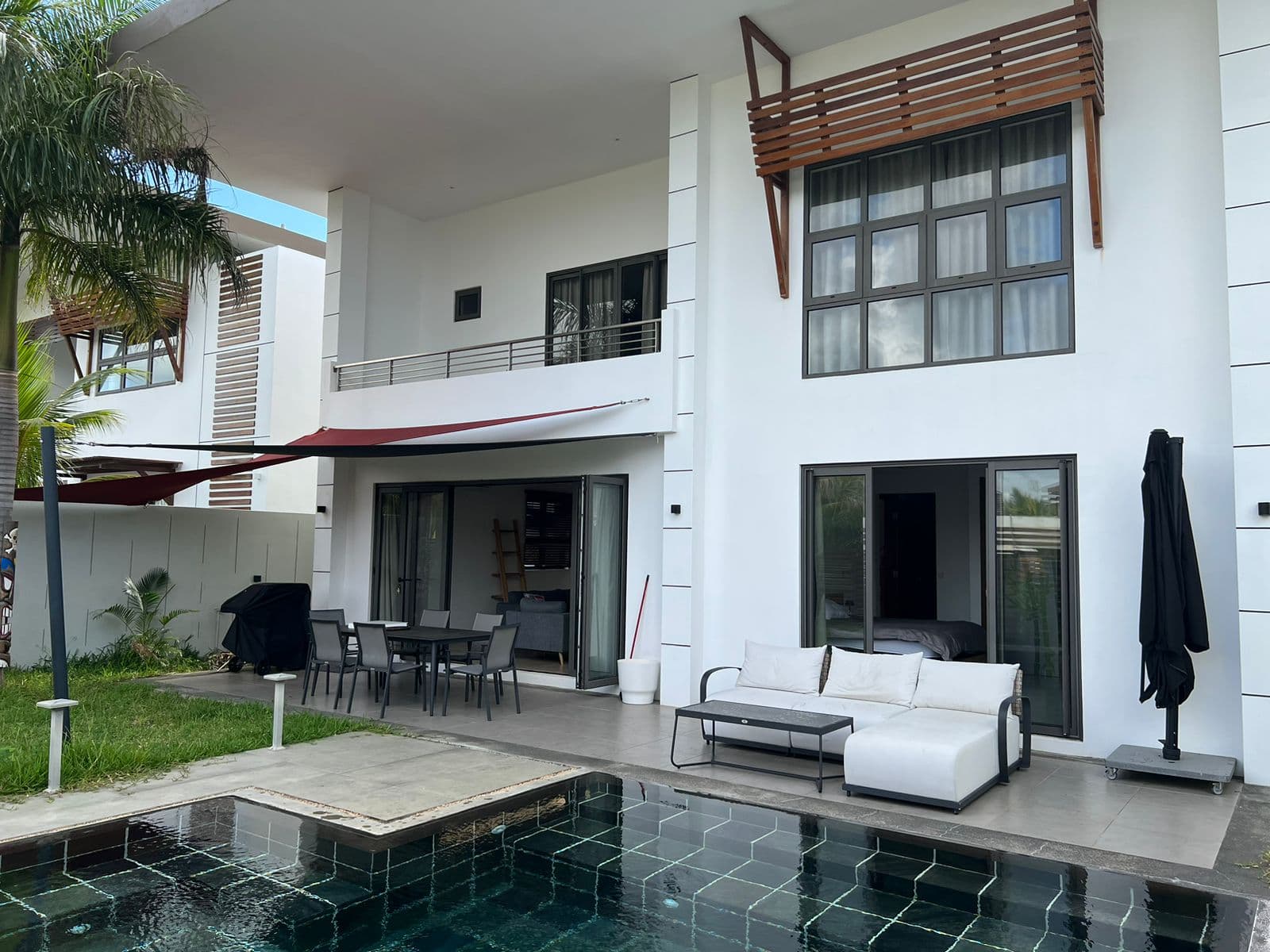 Villa contemporaine sur 2 niveaux, Grand Baie